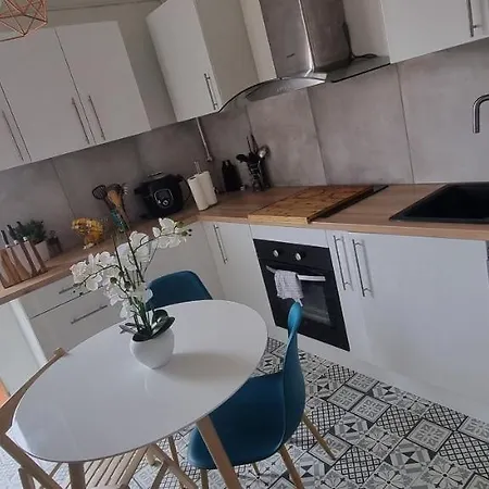 Grand Appart Plein Sud Apartment *
